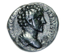 MARCUS AURELIUS BRONZE DUPONDIUS 27 MM: 10,4 GRAMM: