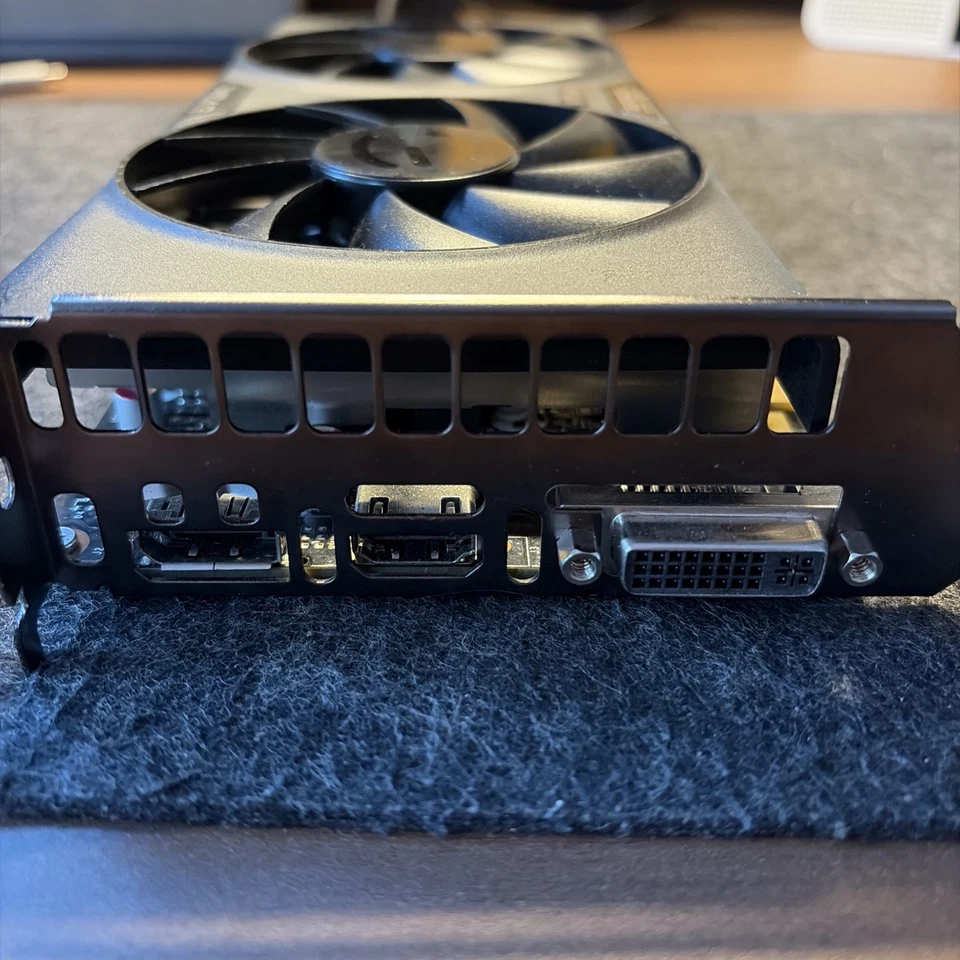 EVGA GeForce GTX 750 Ti  2GB Video Card HDMI / DP/ DVI - TESTED - Image 3 of 3