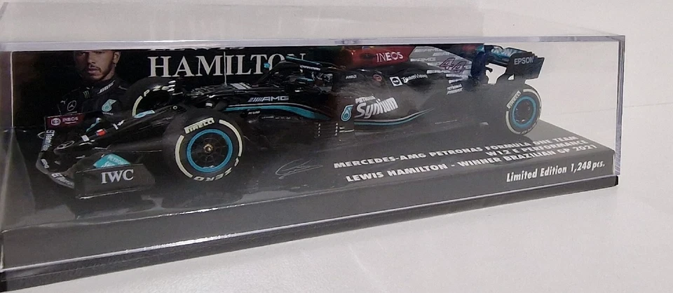 Model Car 1:43 Minichamps F1 Mercedes W12 Hamilton Winner Brazilian GP 2021 - Image 3 of 4