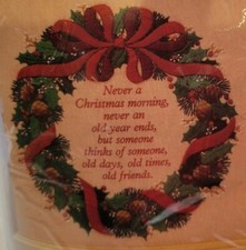 The Creative Circle Embroidery Kit 2338 -Memories-   CHRISTMAS HOLIDAY