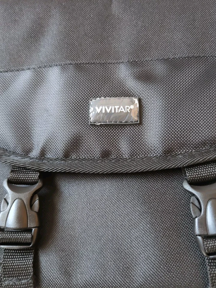 VIVITAR Black Camera/Camcorder Gadget Bag - 11" x 6" x 6" - Image 4 of 4