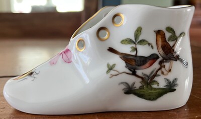 Herend Rothschild Baby Shoe Bird Butterfly Insect Design Hand Painted Mint 7570