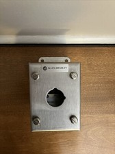 Allen Bradley 800H-1HZ4 Bulletin 800H Type 4 30mm Push Button Enclosure NEMA 4X