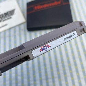 Nintendo Top Gun NES Cartridge Manual and Protective Sleeve TESTED