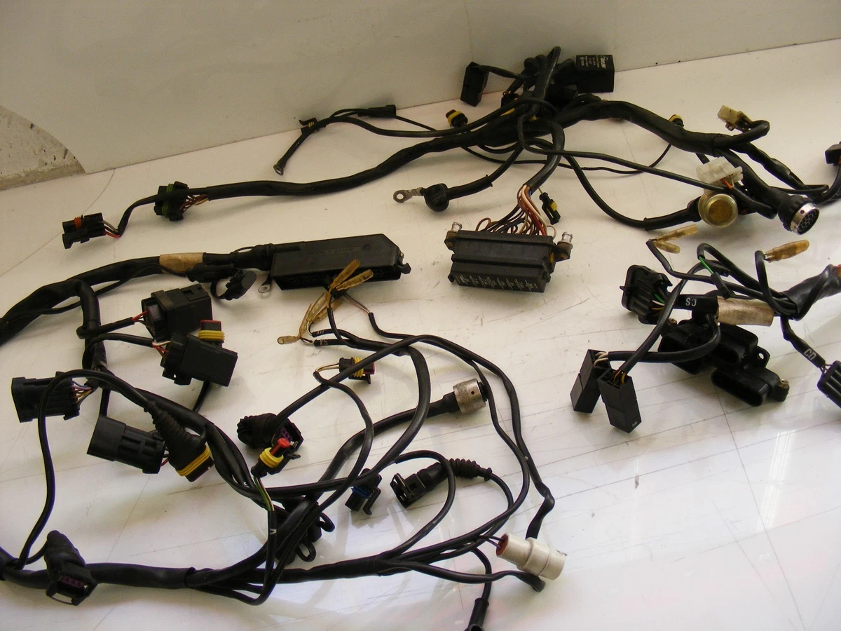 DUCATI 996S OEM COMPLETE WIRING HARNESS LOOM RELAYS FUSES STARTER 3 PHASE 748S