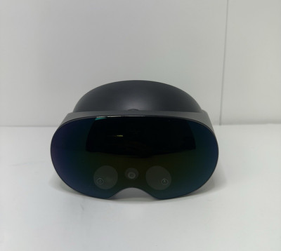 Meta Quest Pro VR Headset Only - Working with Flaws