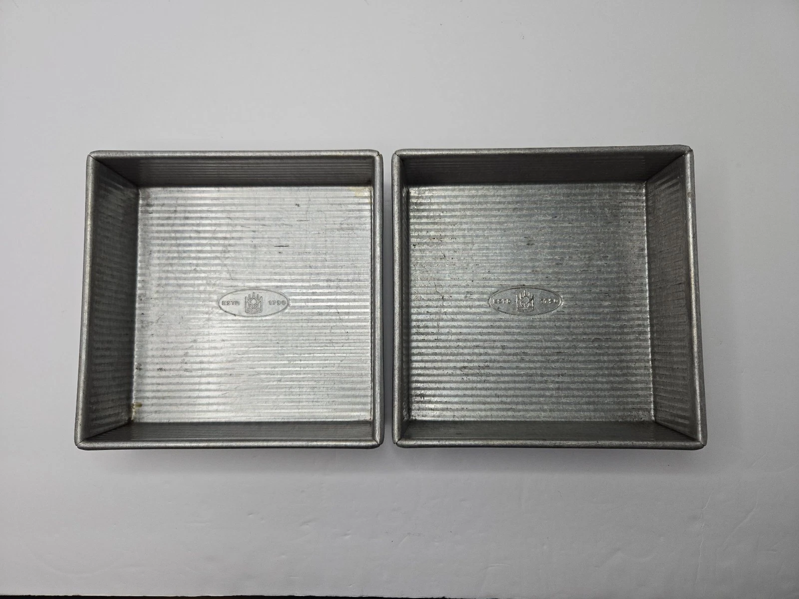 King Arthur Baking Company 8" Square Cake Pan Aluminized Steel Set of 2 - Used
Opens in a new window