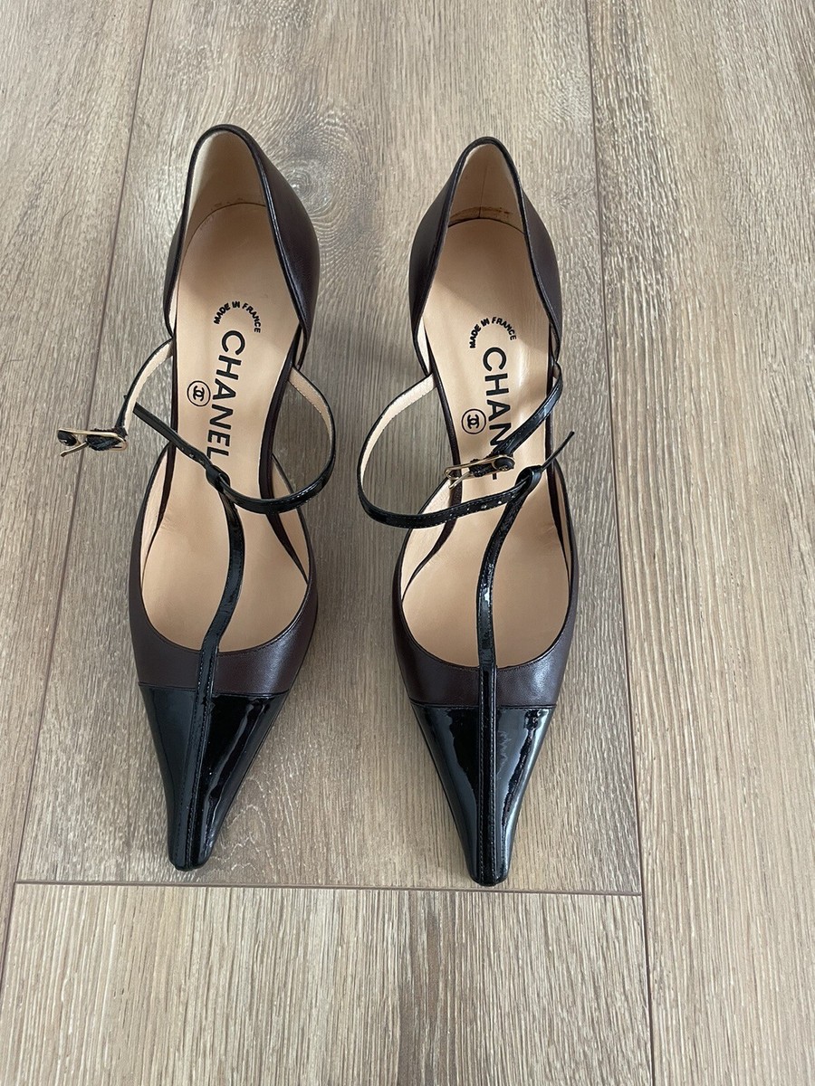 CHANEL ストラップ パンプス　36 Chanel T-Strap Pumps 36.5 6.5 Two Tone Pointed Cap Toe Logo