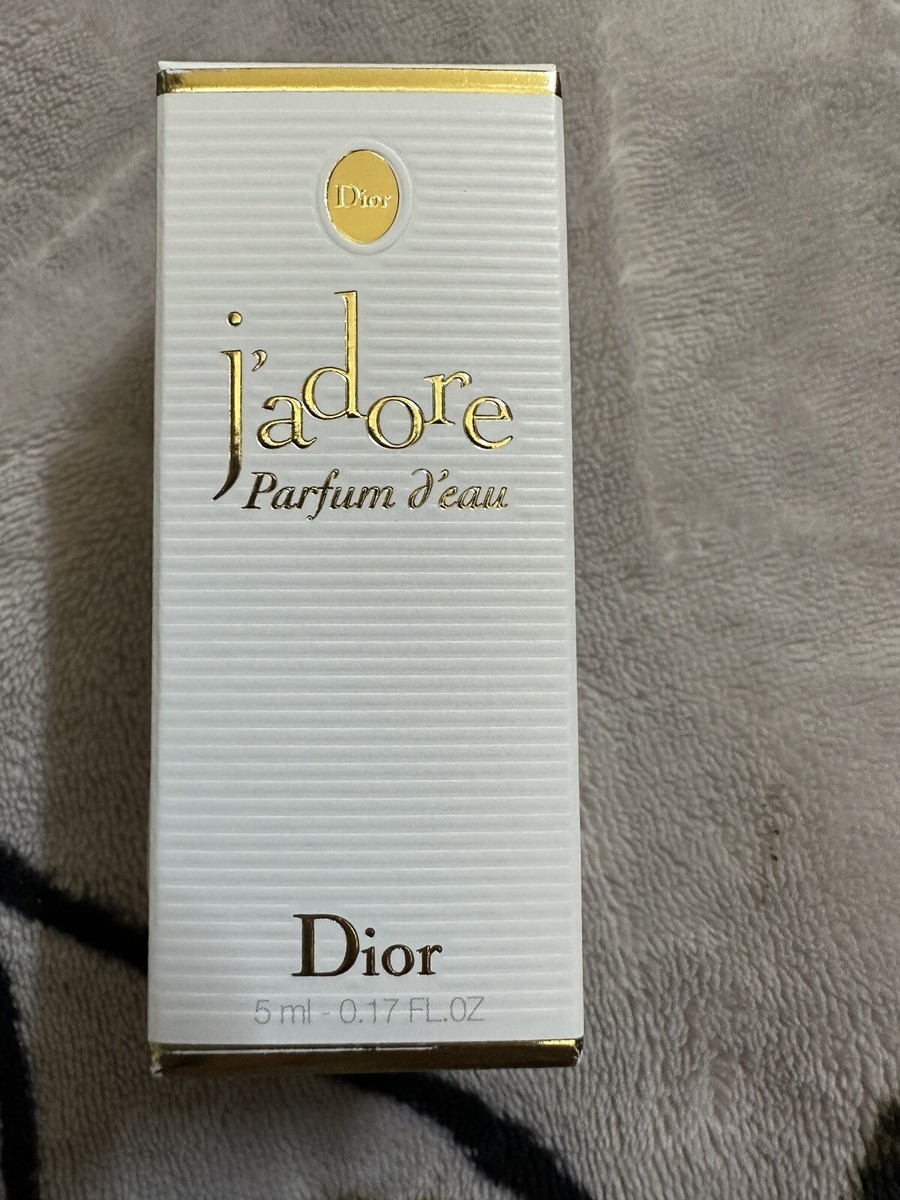 香水(女性用) Dior j'adore Parfum d'eau 50ml Amazon.com : Christian Dior J'adore for Women 5.0 Oz Eau De