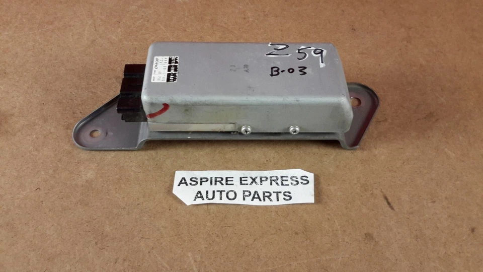 Módulo de control de bomba de combustible Acura MDX 2007-2013 37720RWCA01 OEM Foto 3 de 4