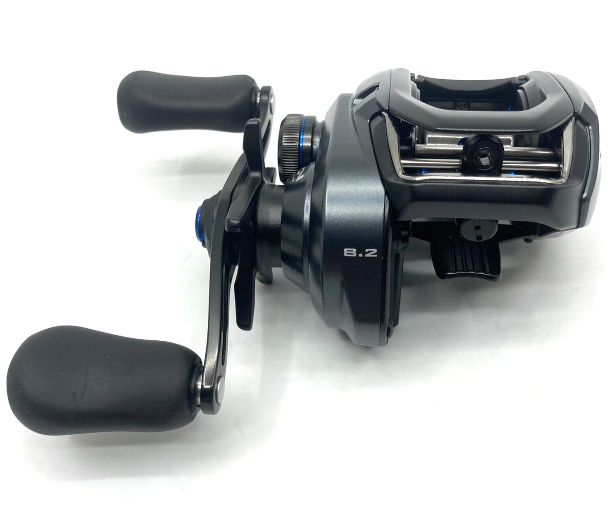 Shimano 19 SLX MGL 70XG Right Handed Baitcasting Reel In Box From