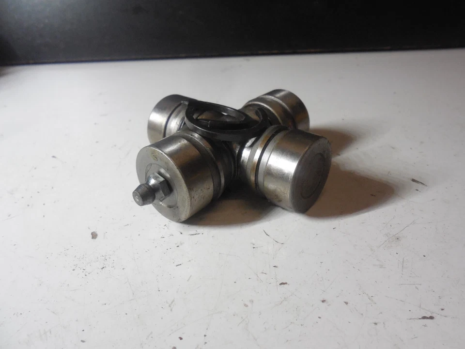 Junta universal delantera trasera G5-105X transmisión de 6 ciclos para Hudson Wasp 1955-56 Foto 4 de 4