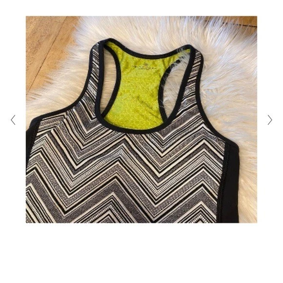 Trina Turk Recreation Black White Chevron Tank top S/M Foto 4 de 4