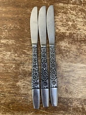 3 Hanford Forge Stainless SPRING LAKE Dinner Knives!  FREE SHIPPING