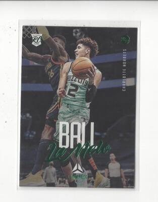 2020-21 Panini Chronicles Green #147 LaMelo Ball (Luminance) Rookie Hornets