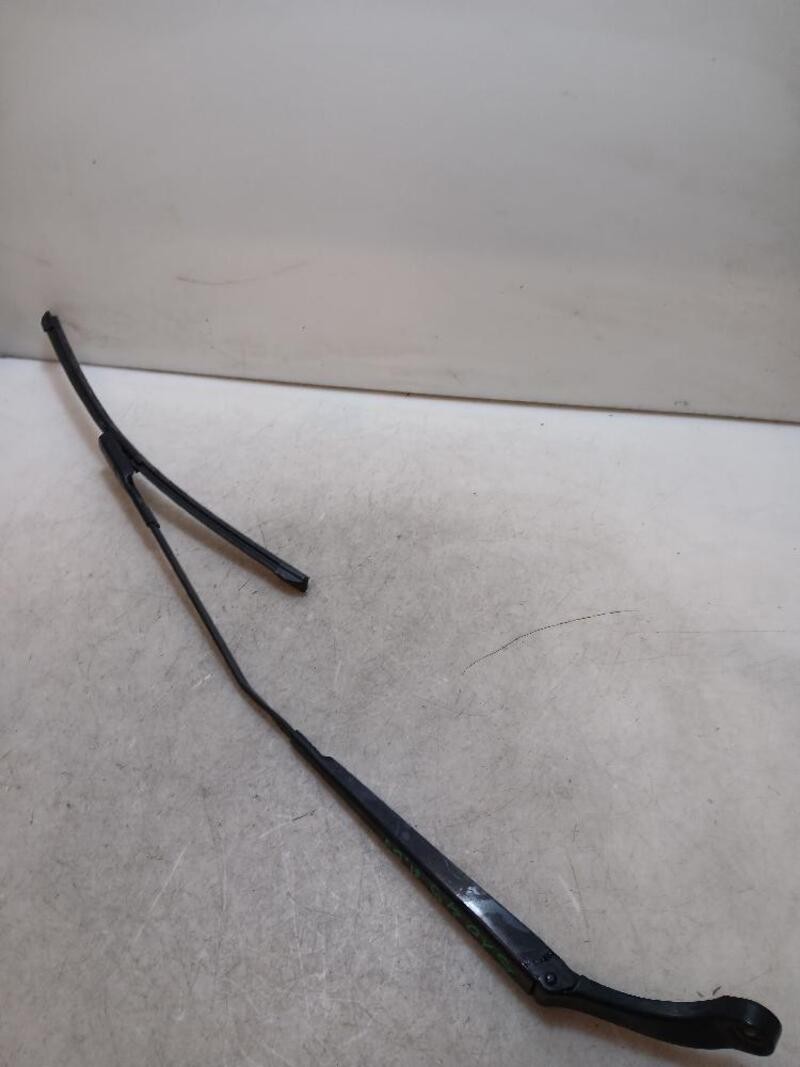 8V1955408C1P9 braccio tergicristalli anteriore AUDI A3 8V (08/12-07/16) 1.6 2012