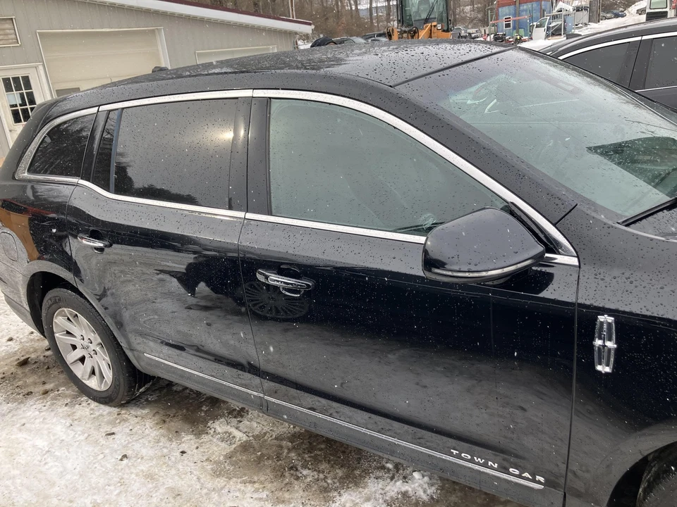 16 LINCOLN MKT Rear Bumper Reinforcement (REBAR ONLY) — 第 4/4 张图片