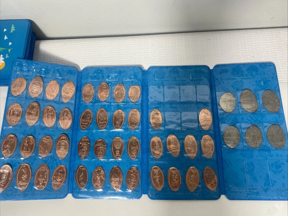 "Play in the Park" Pressed Coin Penny Book with 42 coins & 6 Star wars coins - Image 2 of 4