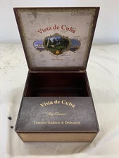 Vista De Cuba by Oliveros Wood Cigar Box