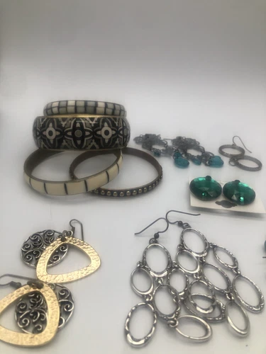 Lot of Costume Jewelry Some Vintage Earrings, Bracelets, Pendant
