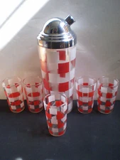 MCM Vintage Red & White Checker Board Pattern Cocktail Shaker 5 Glasses