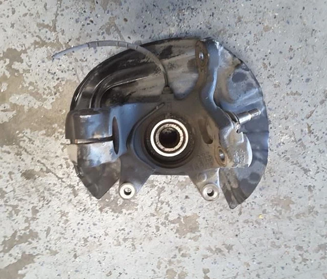 BMW X3 2007-2010 conductor husillo delantero izquierdo nudillo Foto 2 de 2