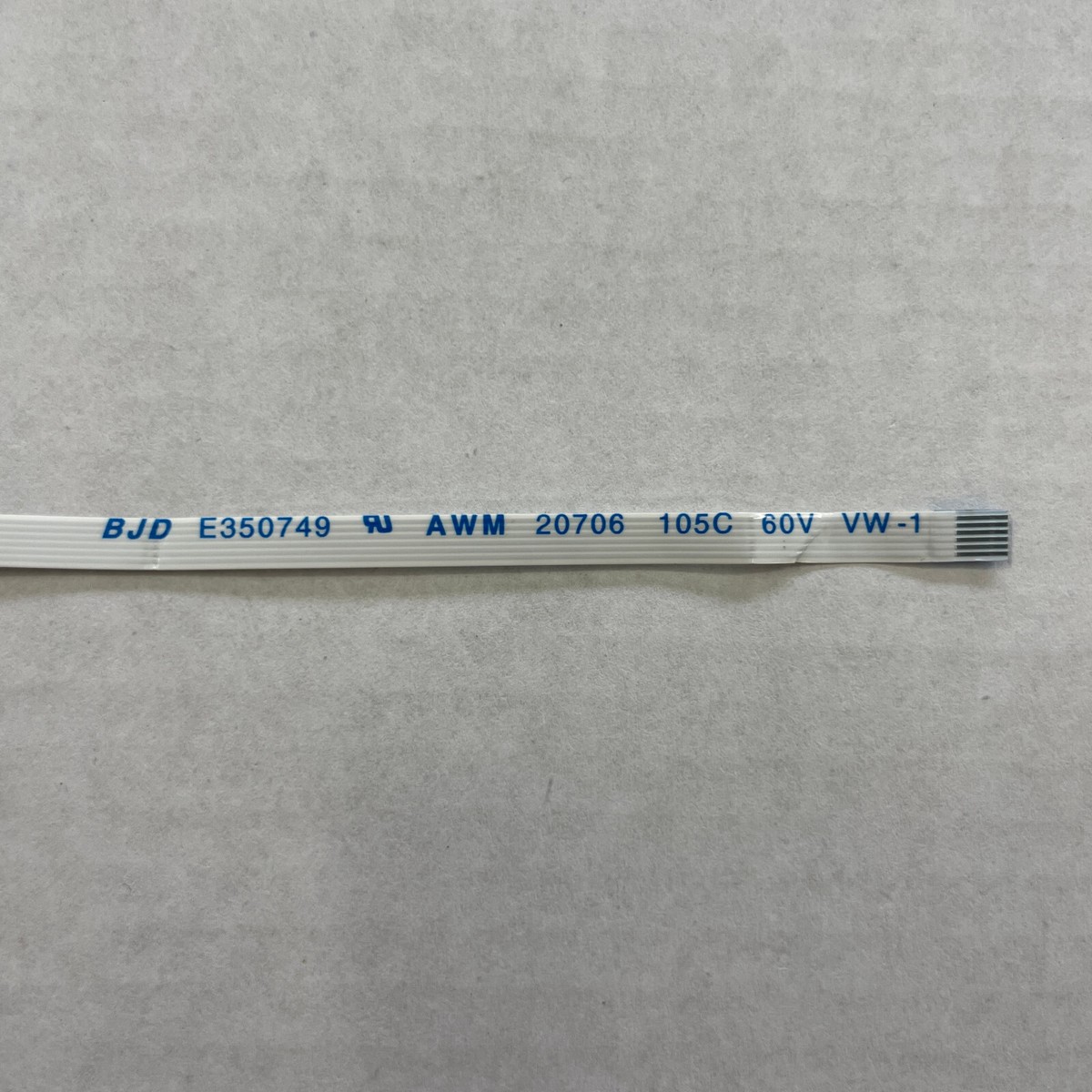 xmw∗∗∗∗∗∗∗∗ページ High Quality Awm 20706 105c 60v Vw-1 20 Pin LCD FFC Cable