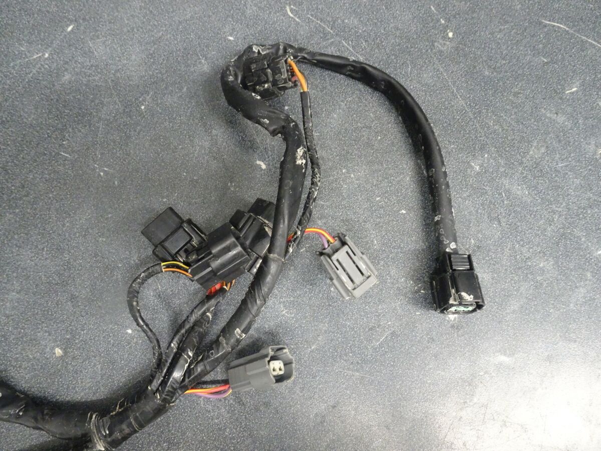 s-l1200.jpg s-l1200.jpg