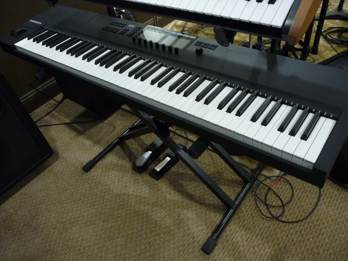 v*l様 NI KOMPLETE KONTROL S88 MK2 Native Instruments Komplete Kontrol S88 MK2 Keyboard for