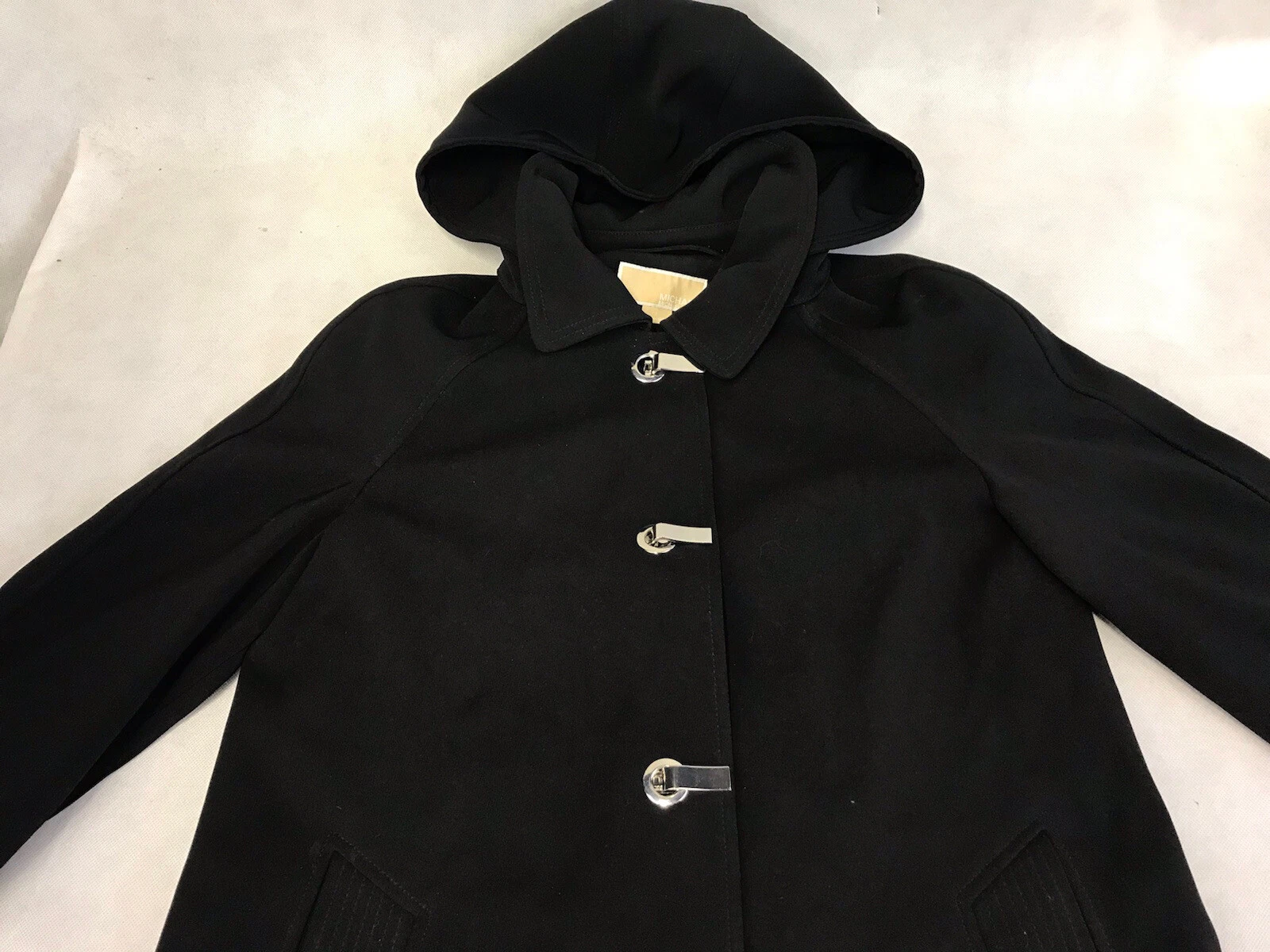 Michael Kors Trench nero completamente foderato fibbie argento e cappuccio rimovibile piccolo