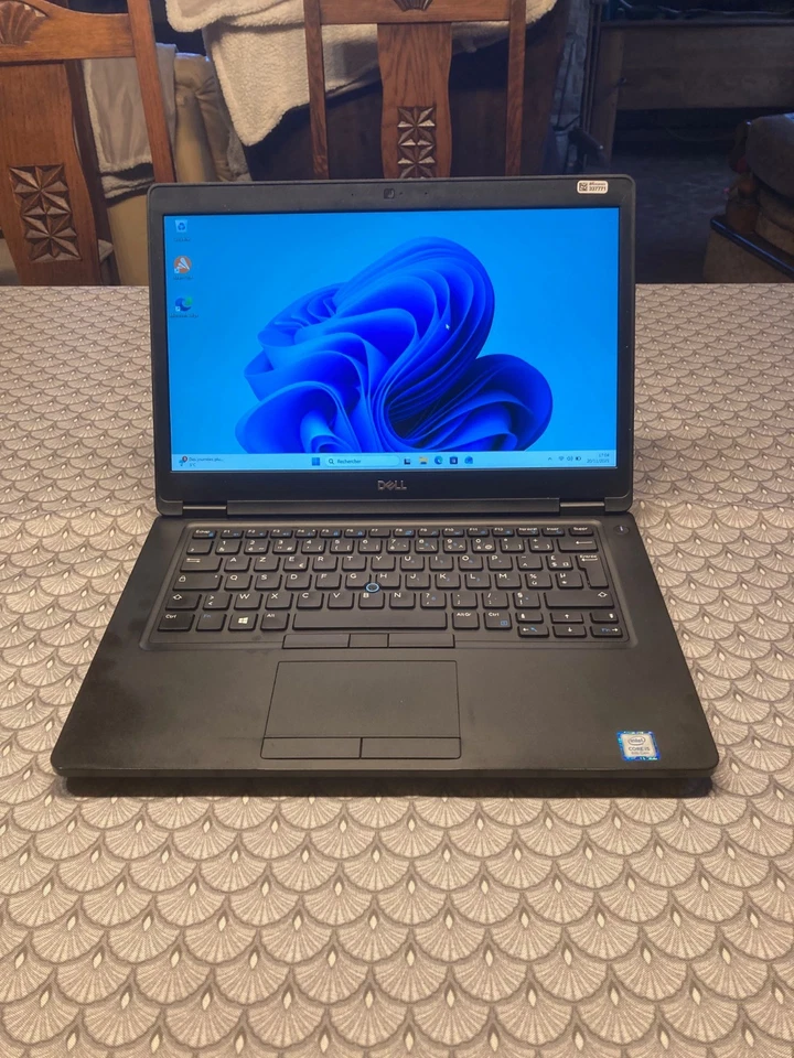 Dell Latitude 5490 · i5-7300U · 32GB · 256GB, photo 2 sur 4