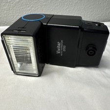 Vivitar Auto Thyristor 3700 Flash electronic with case