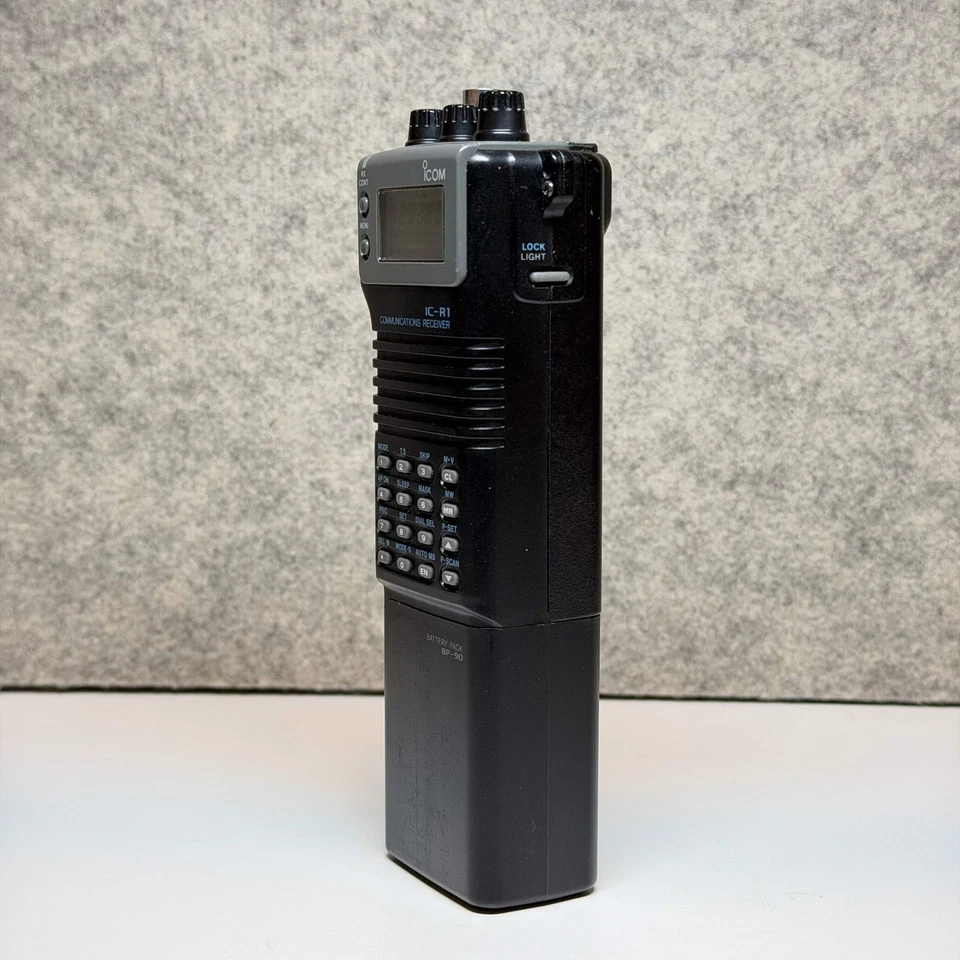 ICOM IC-R1 Wideband Scanner Receiver 0.1-1300MHz NO GAPS - Image 4 of 4