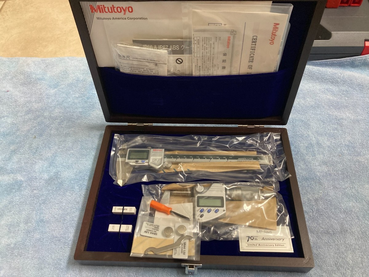 Mitutoyo Digital Micrometer Set Limited Edition 70th