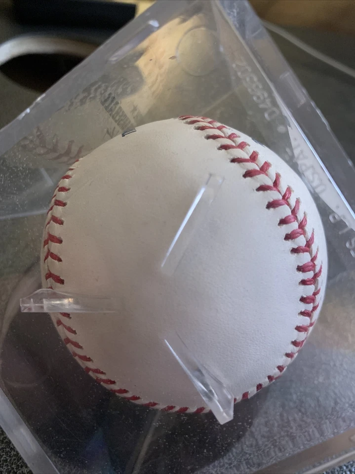 Ivan “Pudge” Rodriguez Signed/Autographed OMLB Baseball - Image 4 of 4