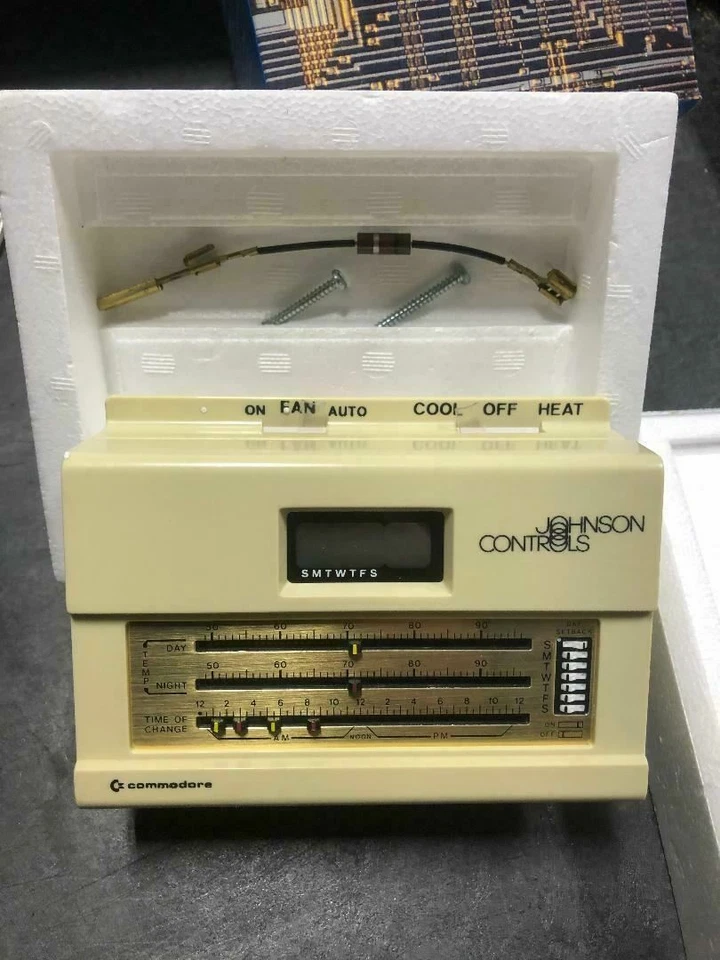 New Vintage Johnson Controls Micro Electronic Energy Saving Thermostat Model T53 - Image 2 of 4