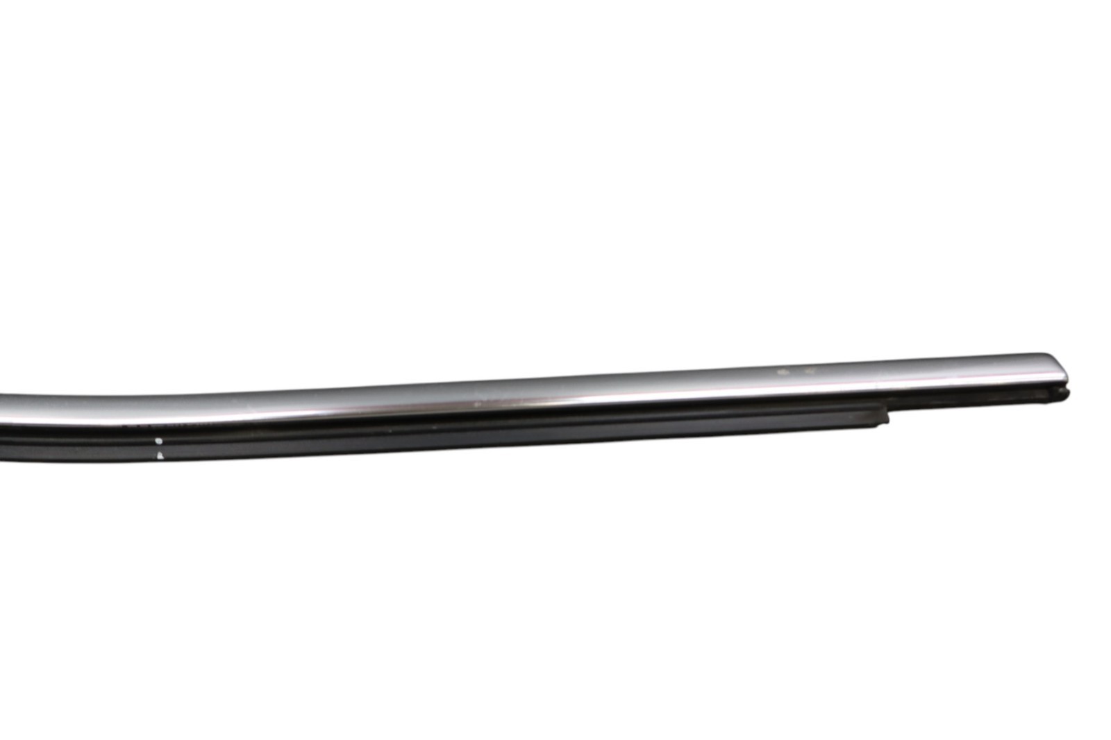 Maserati Ghibli 2014-2022 Rear Right Inner Window glass seal