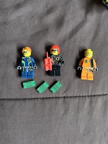 LEGO Agents 2.0 8968 River Heist Near Complete + Bonus Motorcycle Crocs Figs