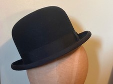 Hand blocked black wool felt equestrian bowler/derby hat size 6 3/4