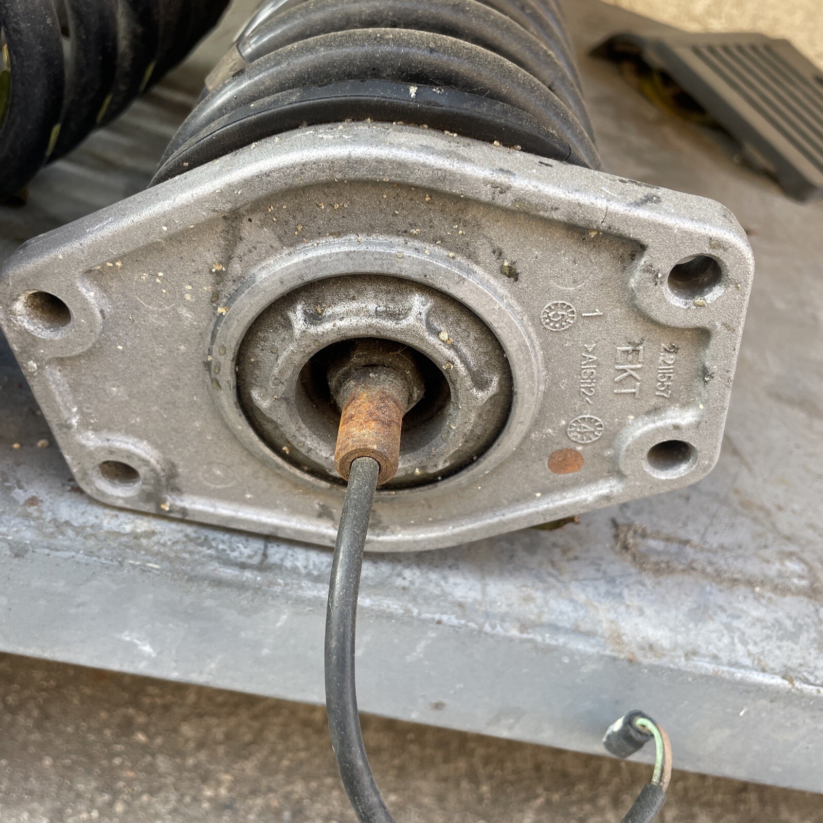 Maserati Quartroporte Shocks