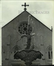1971 Press Photo Fountain at St. Joseph's Chapel, Springhill College, Alabama