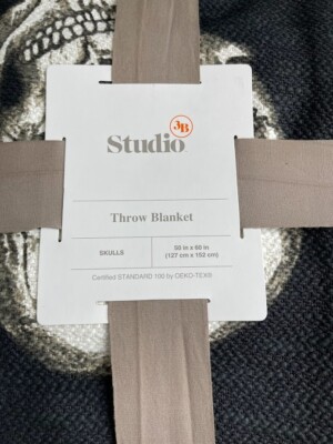 Studio 3B Throw Blanket Halloween Black and White Spooky Skull Cotton 50x60 in