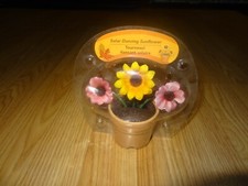 Solar Dancing Sunflowers  NEW 