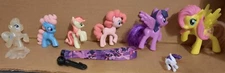 My Little Pony- Figures Figurines Lot Of 7 ponies 