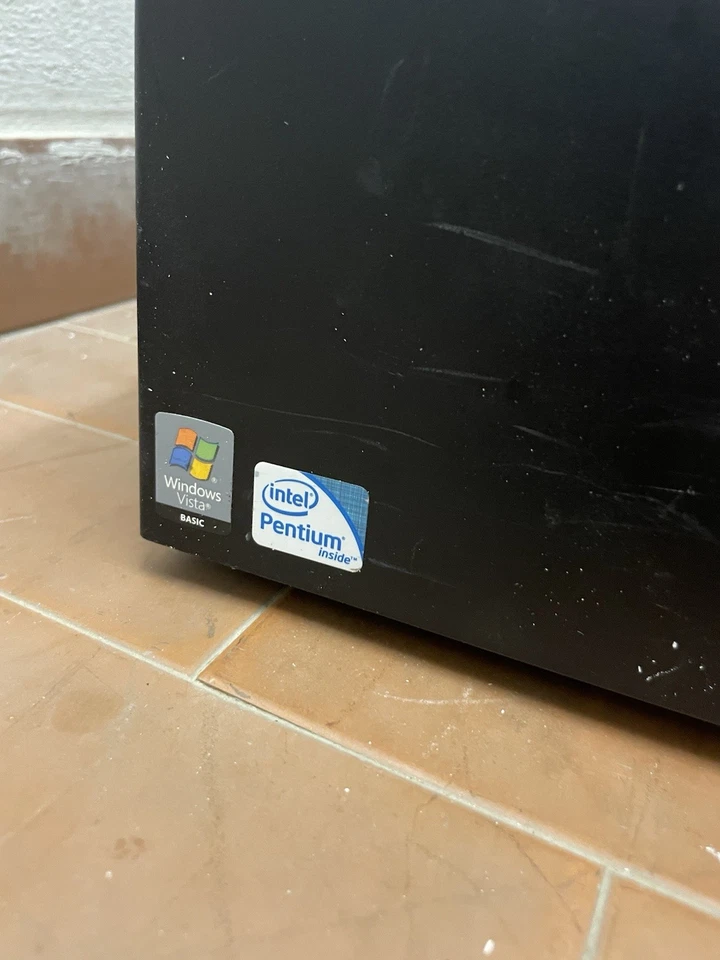 Lenovo ThinkCentre Computer torre Lenovo Thinkcentre Intel Pentium - Immagine 3 di 4