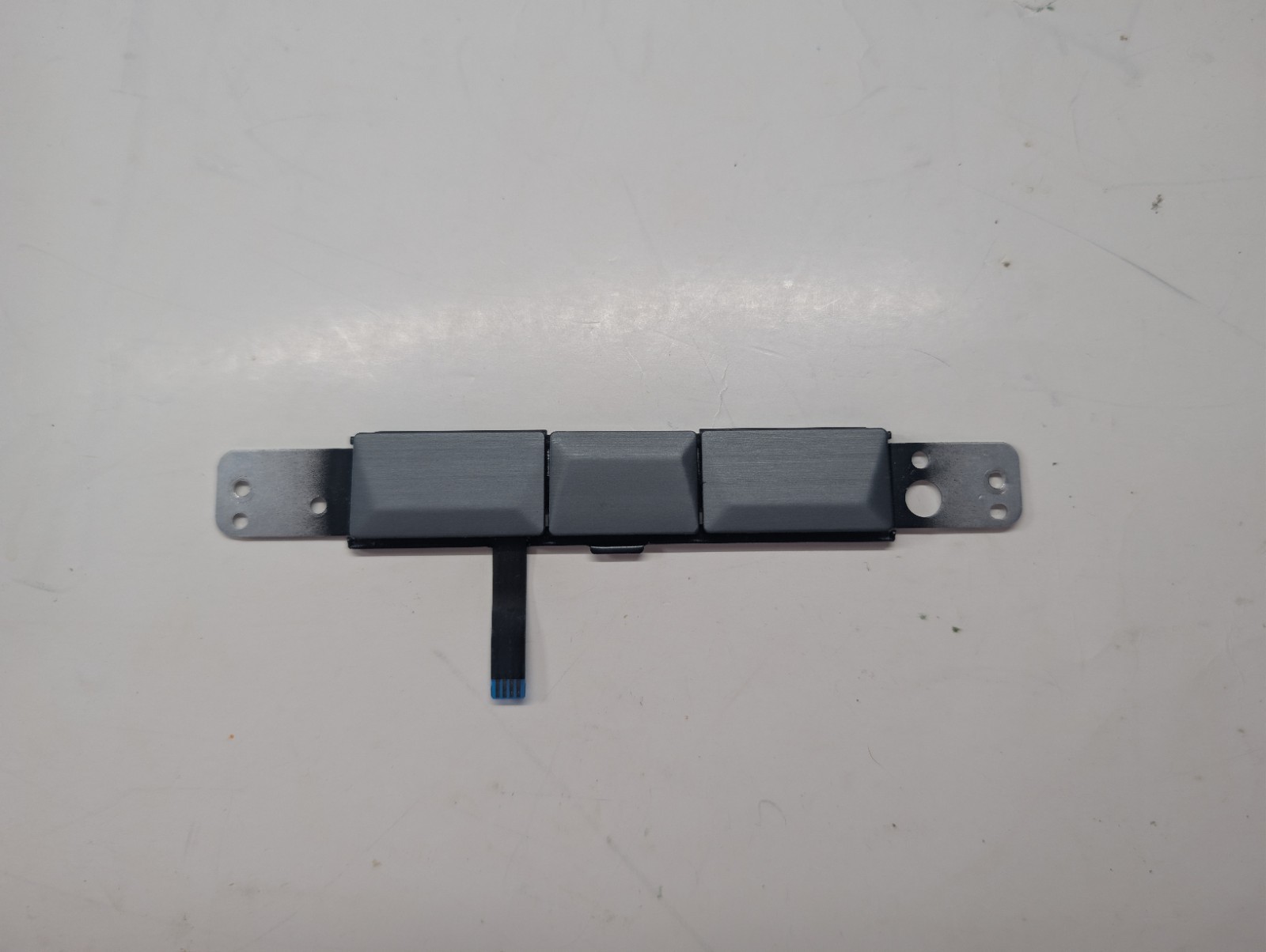 Dell Latitude E6520 Touchpad Left/Right Button Board A10A44 PK37B009L00