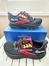  RUN DISNEY 2026 WDW Brooks Ghost 17 Mickey Mouse - Womens 10.5M - NEW 