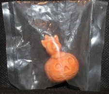 Wade Whimsies Calendar Series Pumpkin w/ Kitty