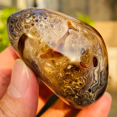 167g Special Totem Banded Agate Carnelian Sardonyx Quartz Palm Stone