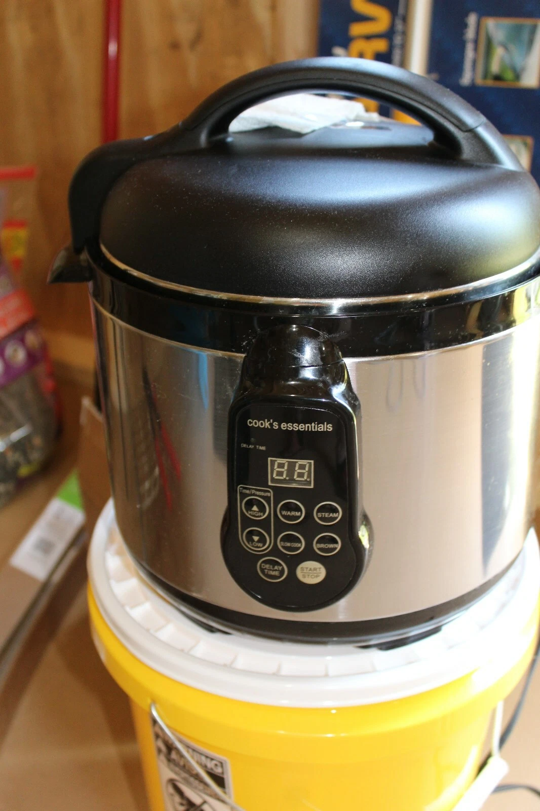 Cooks Essentials 5qt Digital Pressure Cooker ''Grade B''